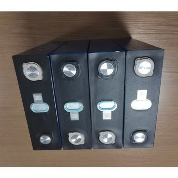 Células originais de bateria de lítio de 3.2V 230Ah LiFePO4 Power para carrinhos de golfe de veículos elétricos