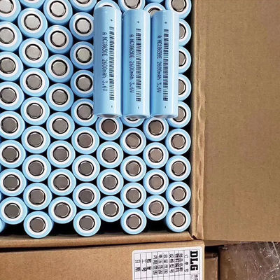 Uma pilha de bateria 18650 da categoria 3C UN38.3 18650 3,7 bateria de V 2600mah